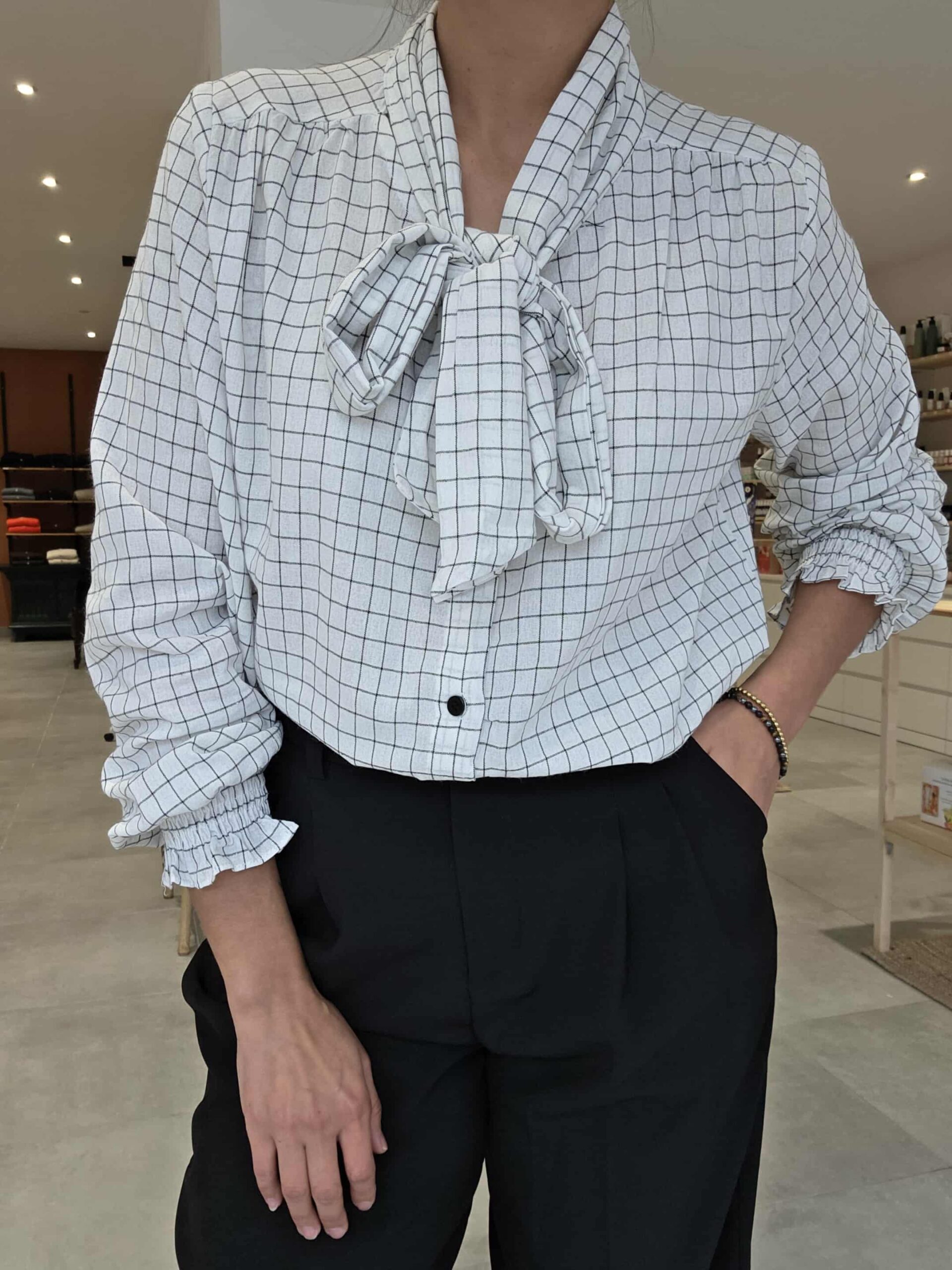 9375e327-2c74-406f-b3eb-d11fd14e078a