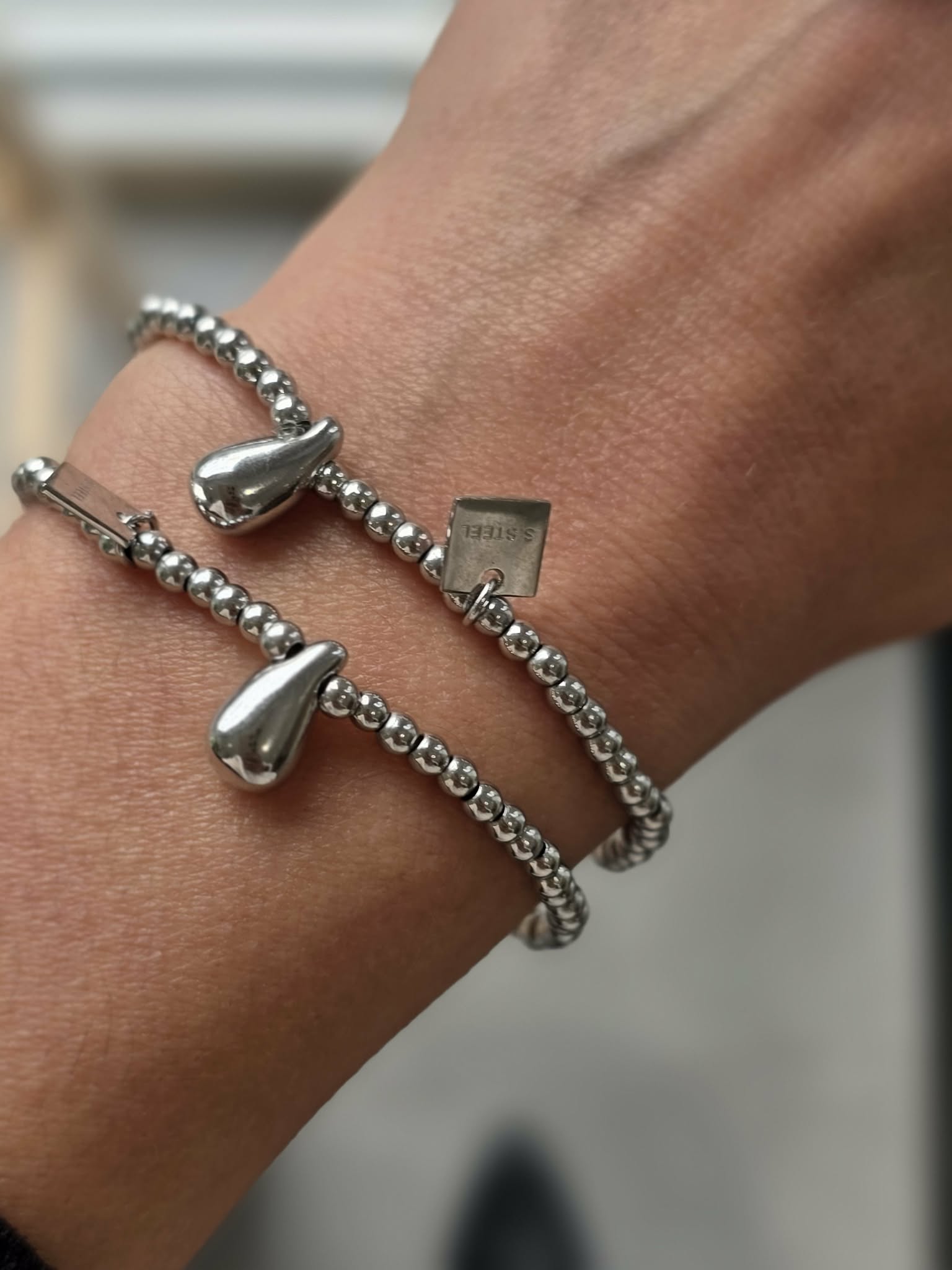 6a90dff0-d85d-4348-a092-7aa18f1db63c