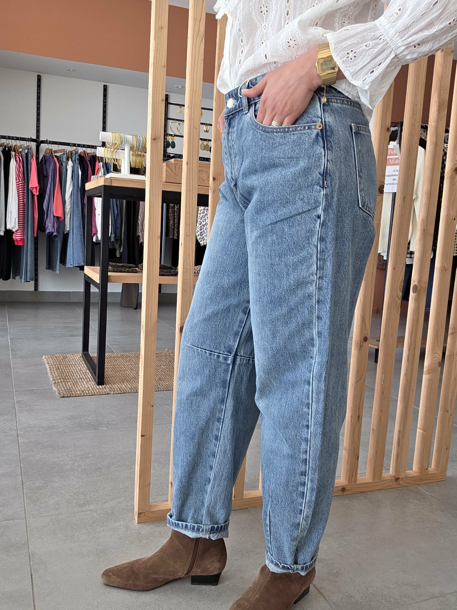 1e5d3f26-94c1-441a-ac57-14801e519924